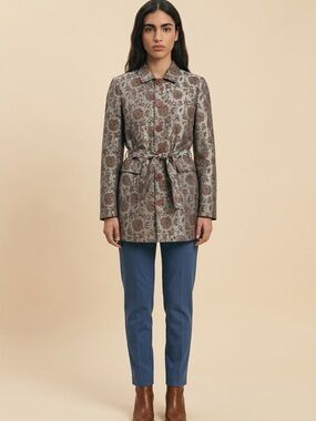 Gorgeous! Floral Patterned blueish grey and Brown Blazer/jacket